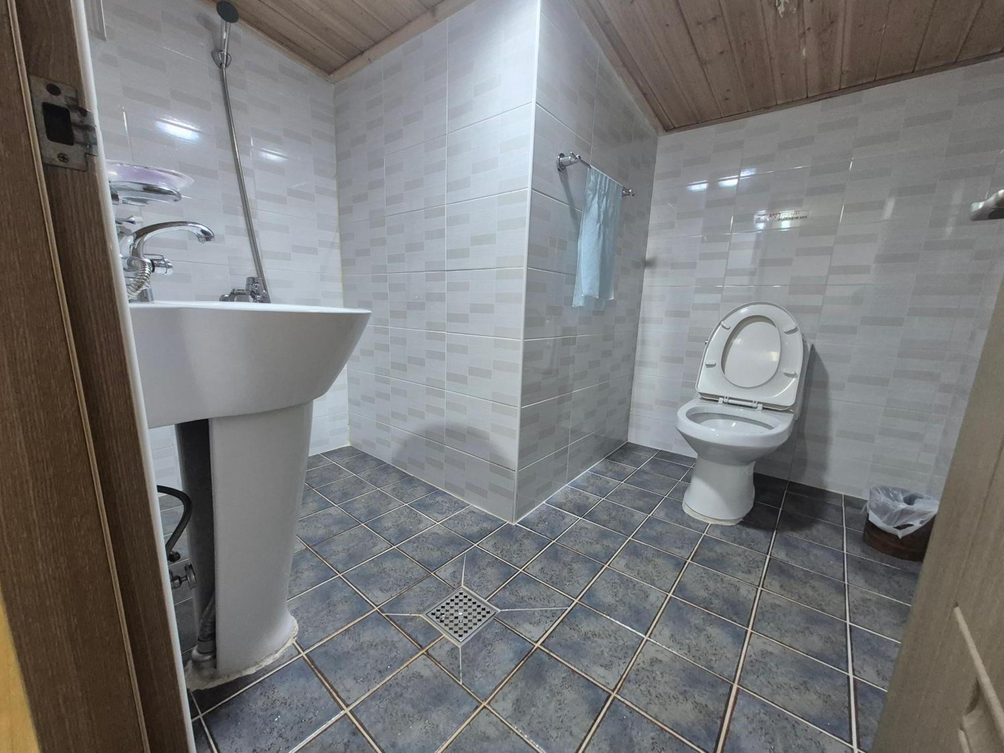 Jeonju Tosarang Guesthouse Ngoại thất bức ảnh