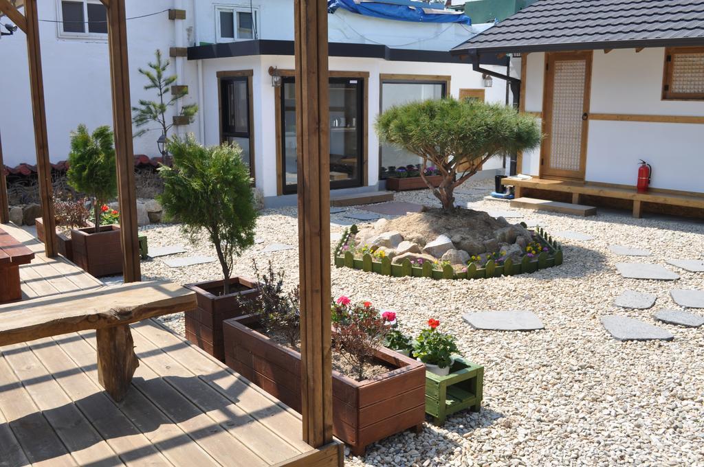 Jeonju Tosarang Guesthouse Ngoại thất bức ảnh